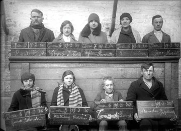 1930 — Recruitment day at the mines of Lens (Mining History Centre - Pas-de-Calais, Lewarde).
