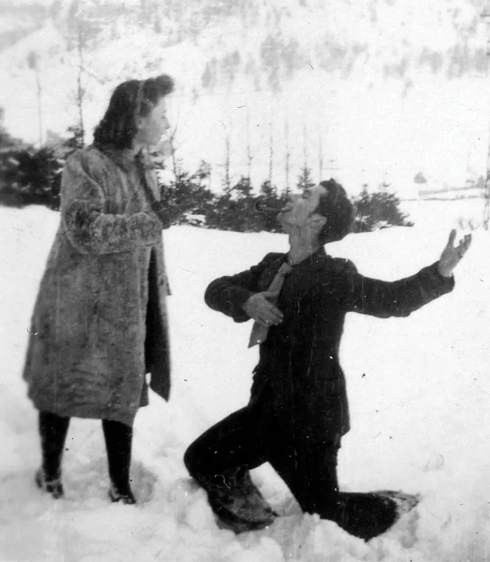 Ferdynant Kraczkowski courting (Association Mémoire du lycée polonais - Polish High School Memorial Association).