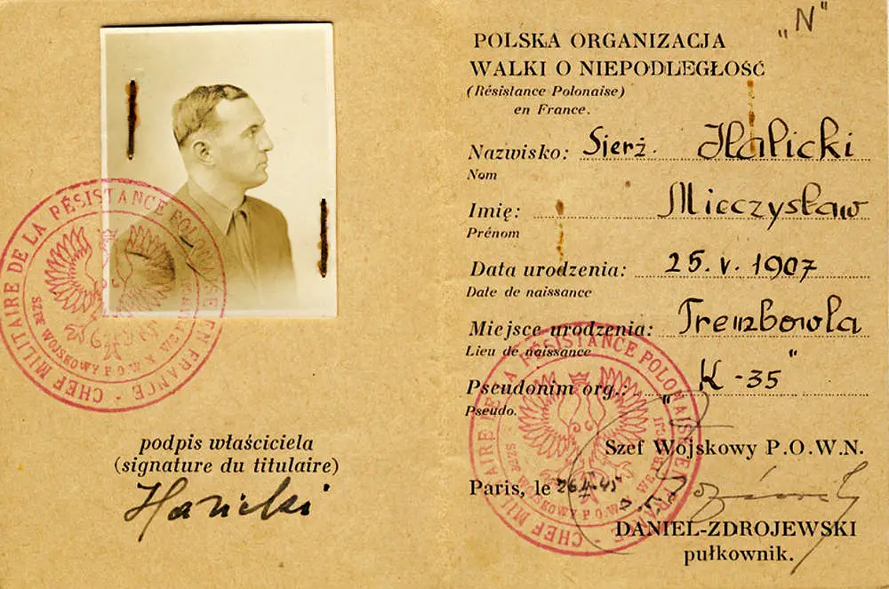 An identity card for the POWN network (Public domain).