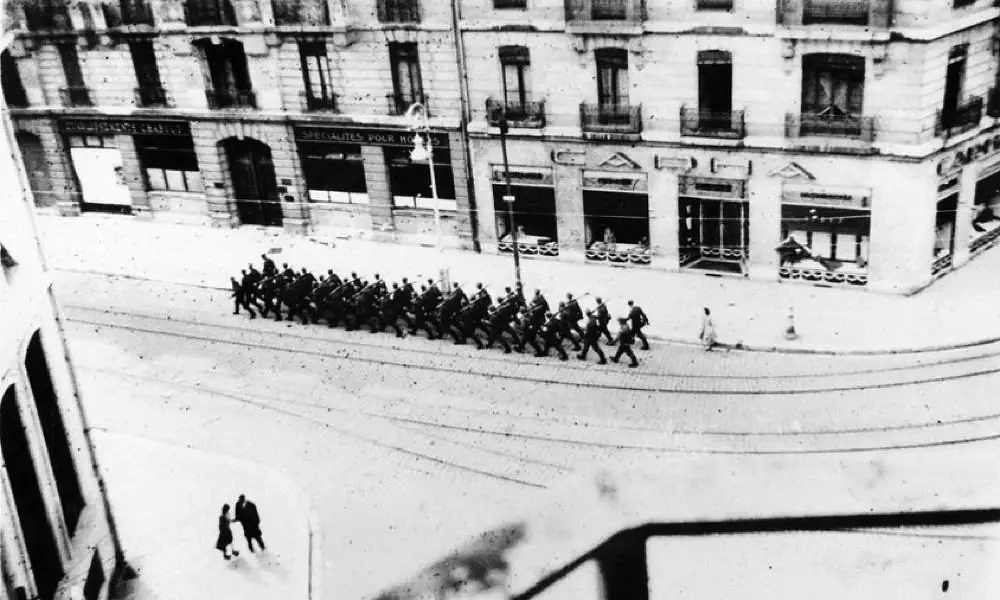 September 1943 - The Germans occupy Grenoble (Public domain).