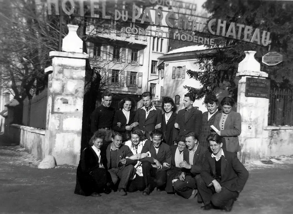 Students in 1946. (Association Mémoire du lycée polonais - Polish High School Memorial Association).